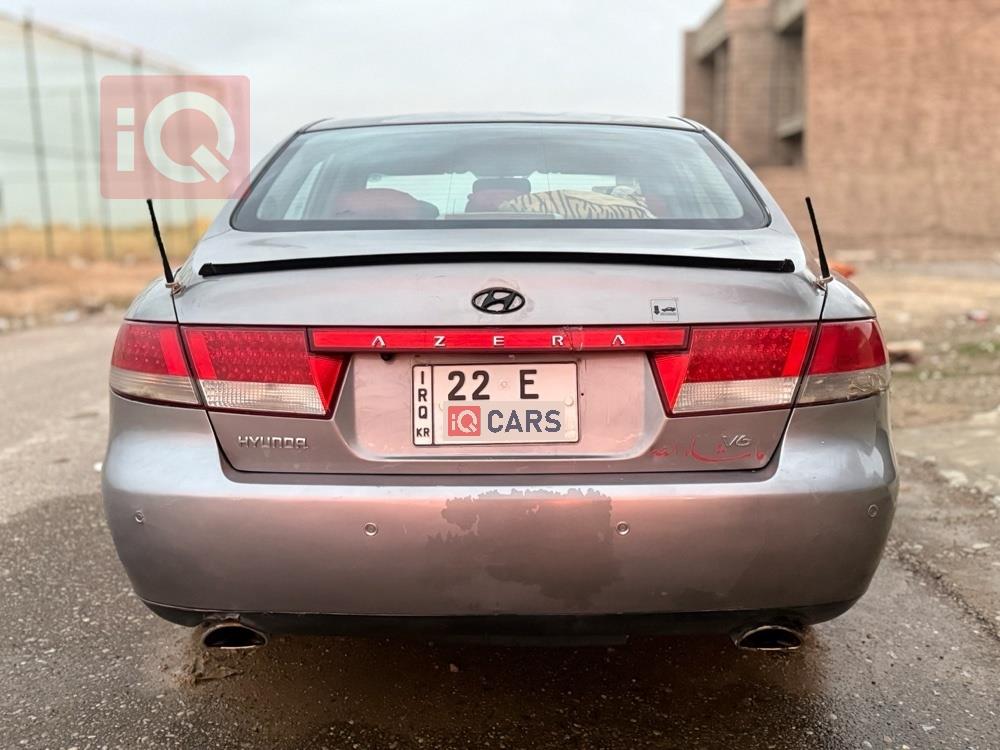 هیۆندای ازێرا